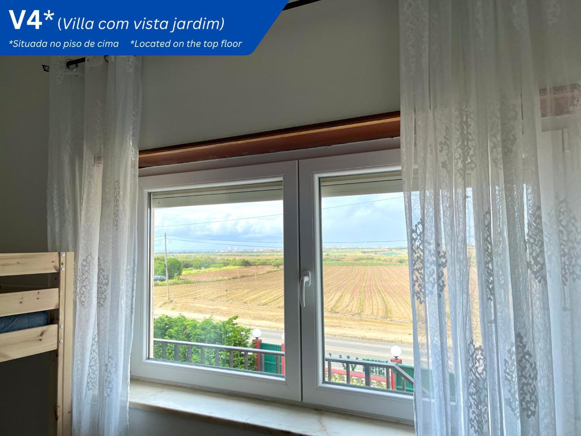 Apartamento W.H.House Atouguia Da Baleia Exterior foto
