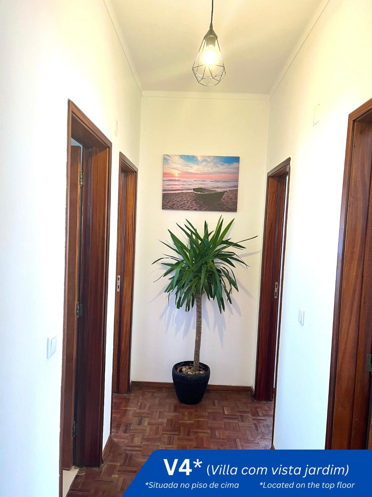 Apartamento W.H.House Atouguia Da Baleia Exterior foto